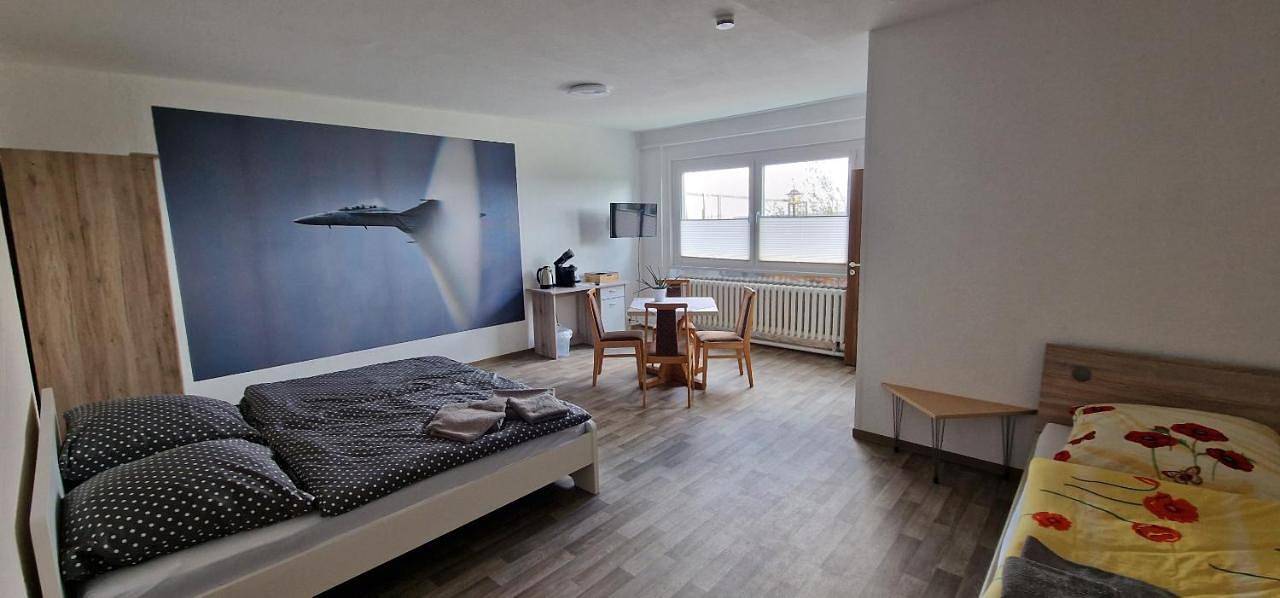 Flyinn&Sleep in Schöngleina, Saaleland