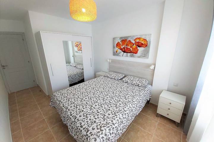 Apartamento entero, Apartamento Sarah 2A, a 2 minutos de la playa y el paseo marítimo, céntrico y tranquilo. Wifi gratis in Playa Morro Jable, Pájara