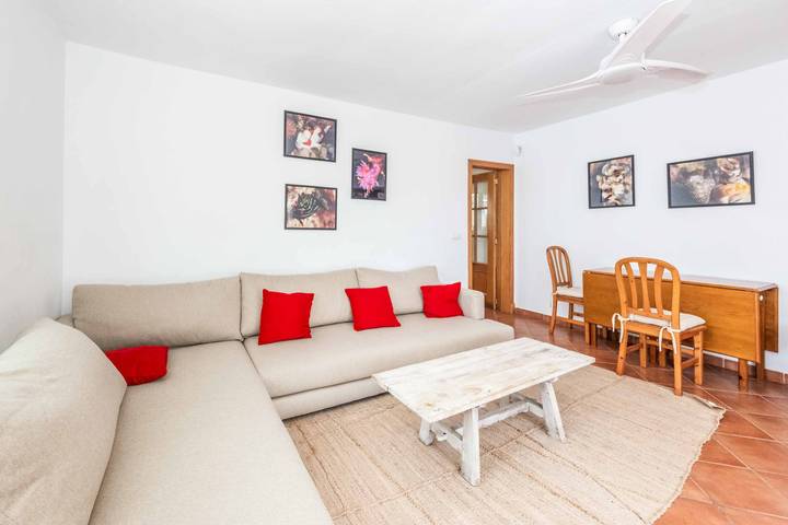 Villa pour 6 personnes, avec Terrasse à Cala Blanca - 3