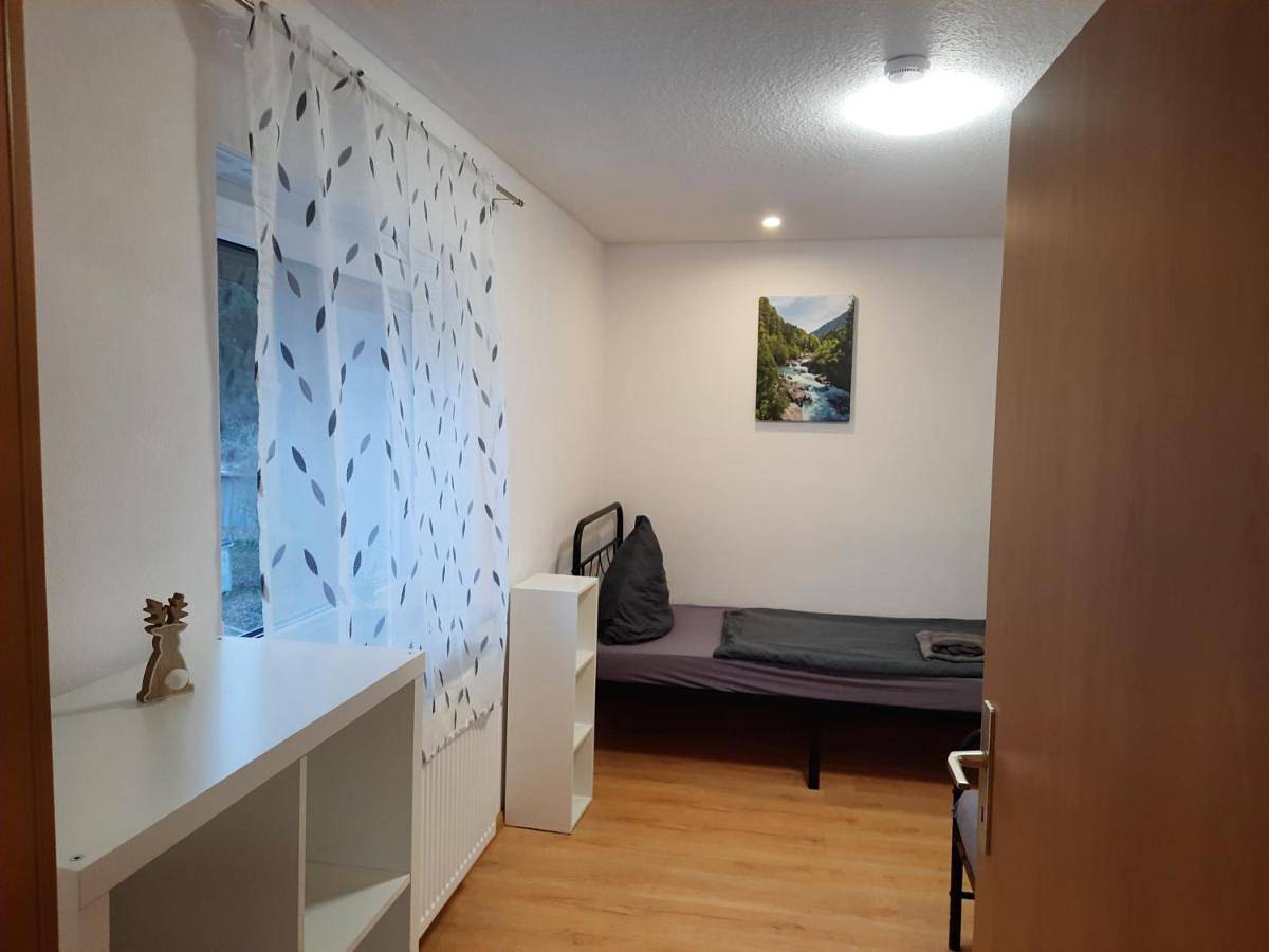 Ganze Wohnung, Three-Bedroom Apartment in Neunkirchen, Saarland