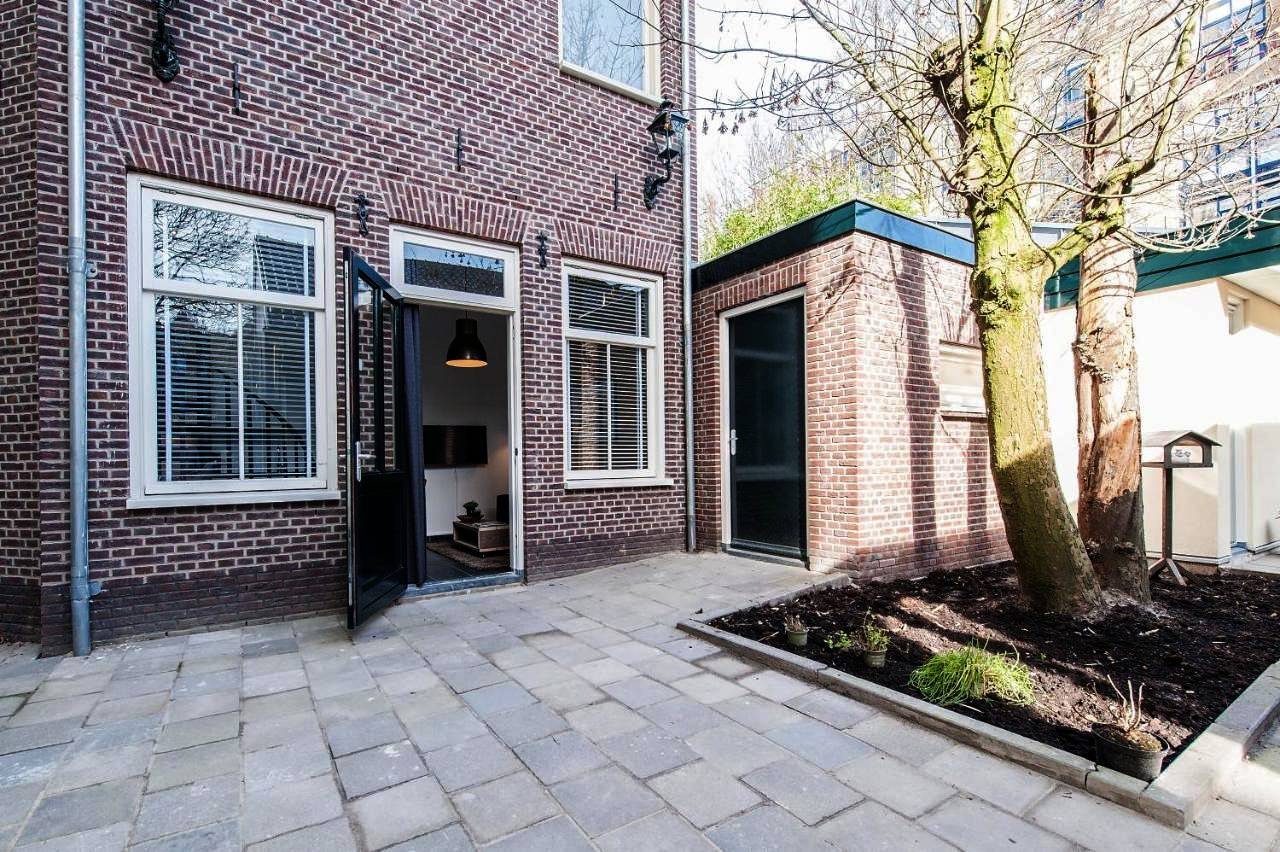 Plantage Garden Apartments in Costa Holandesa