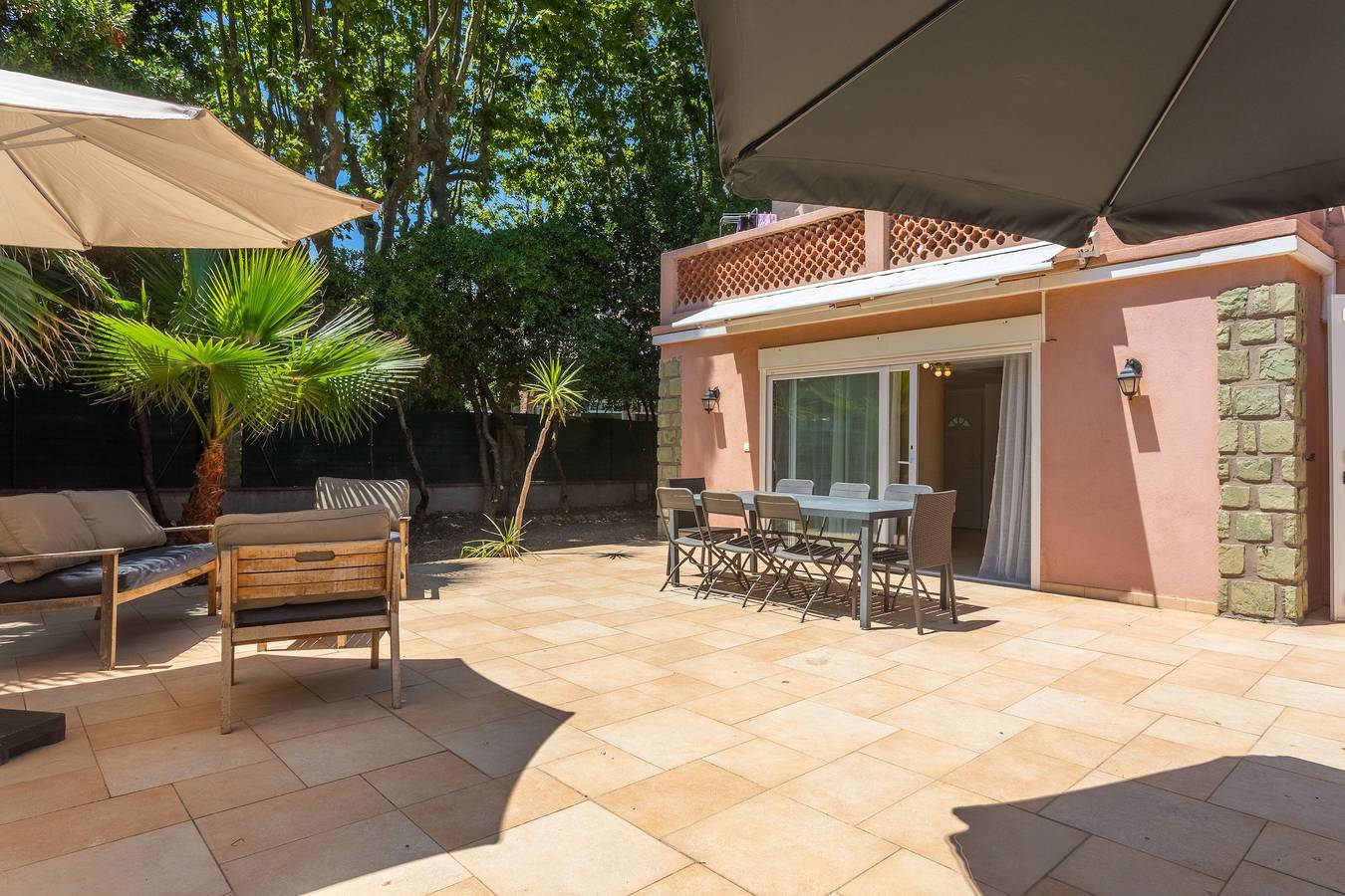 Ganze Wohnung, Courtille Plage – Naturnahes Refugium am Meer in Fréjus in Fréjus Plage, Frejus