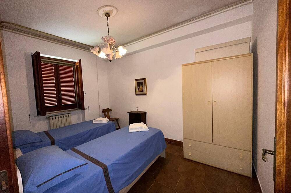 Apartamento entero, Comfortable, spacious apartment complete with garden in the center of Tropea. in Tropea, Provincia de Vibo Valentia