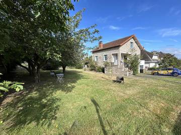 Gîte pour 4 personnes, avec jardin dans la Creuse