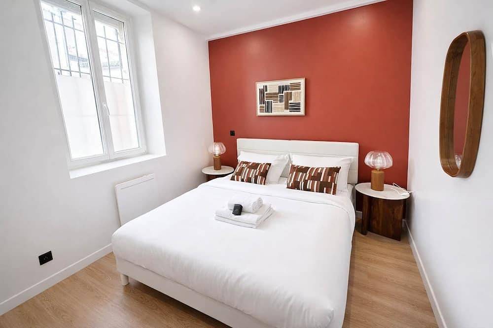 Entire apartment, Appartement Moderne Proche Paris Aubervilliers 4P in Aubervilliers, Seine-Saint-Denis