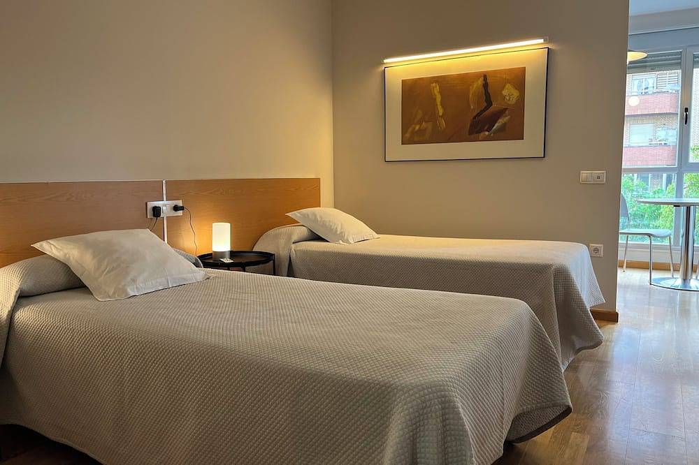 Appartement entier, León Apartments. 20 years of success. Centrally located and recently air-conditioned in León, Chaîne Cantabrique