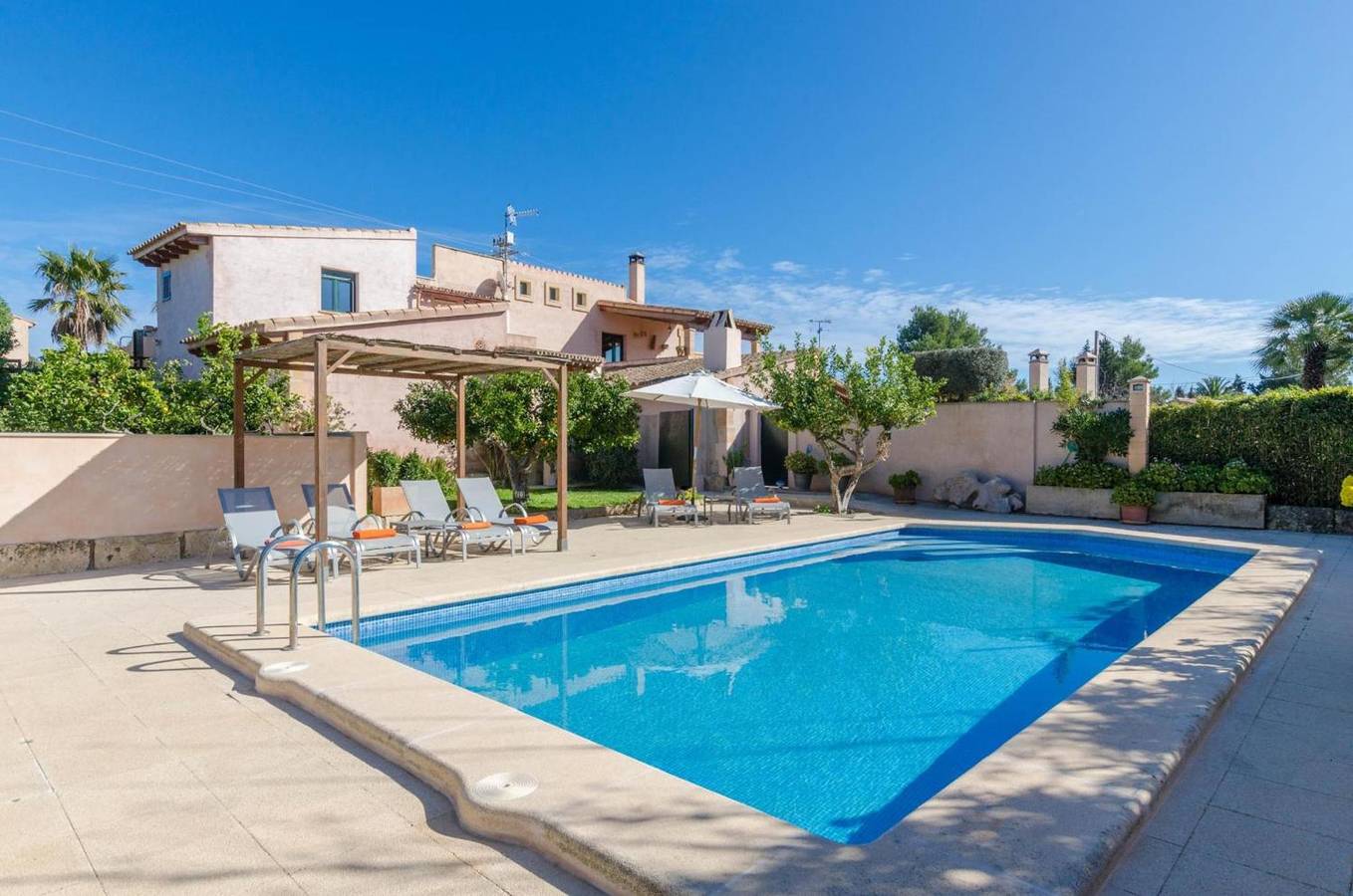 Villa för 8 Personer med trädgård in Son Servera, Östra Mallorca