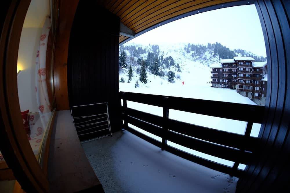 Entire apartment, Charming 2 room apartment with mezzanine (Méribel-Mottaret) | Charming 1 bed w / mezzanine in Méribel-Mottaret, Les Allues