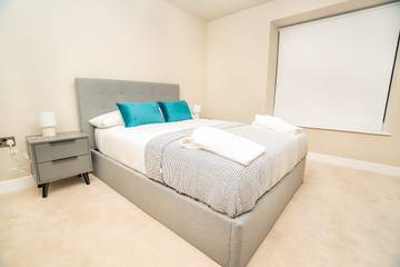 Apartment for 4 People in Birmingham, Birmingham Area, Photo 3