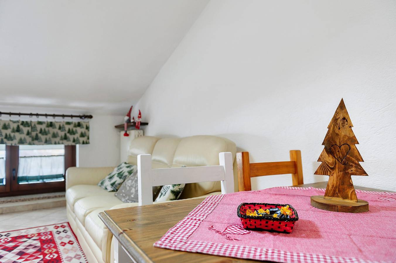 Geheel appartement, Appartement 'La Pétite Étoile' in het hart van Gressan, ideaal voor 2 personen in Gressan, Comune di Gressan