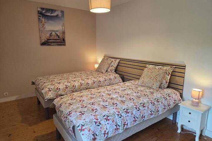 Location de vacances pour 6 personnes, animaux acceptés à Juillac-le-Coq - 4