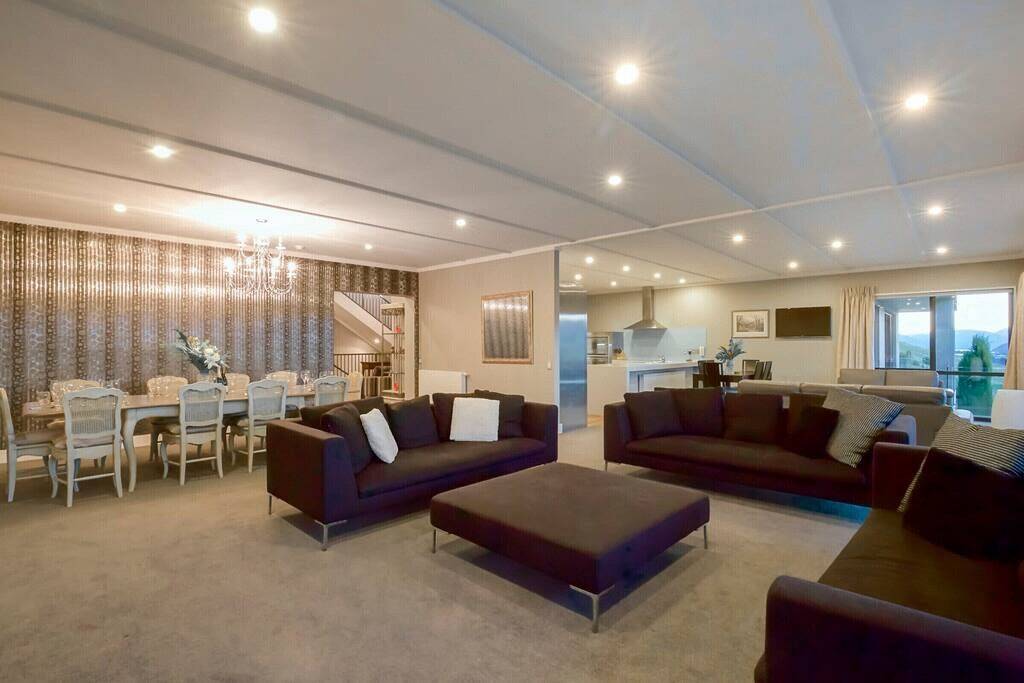 Panoramablick | Moderner Luxus | Premium-Standort in Otago