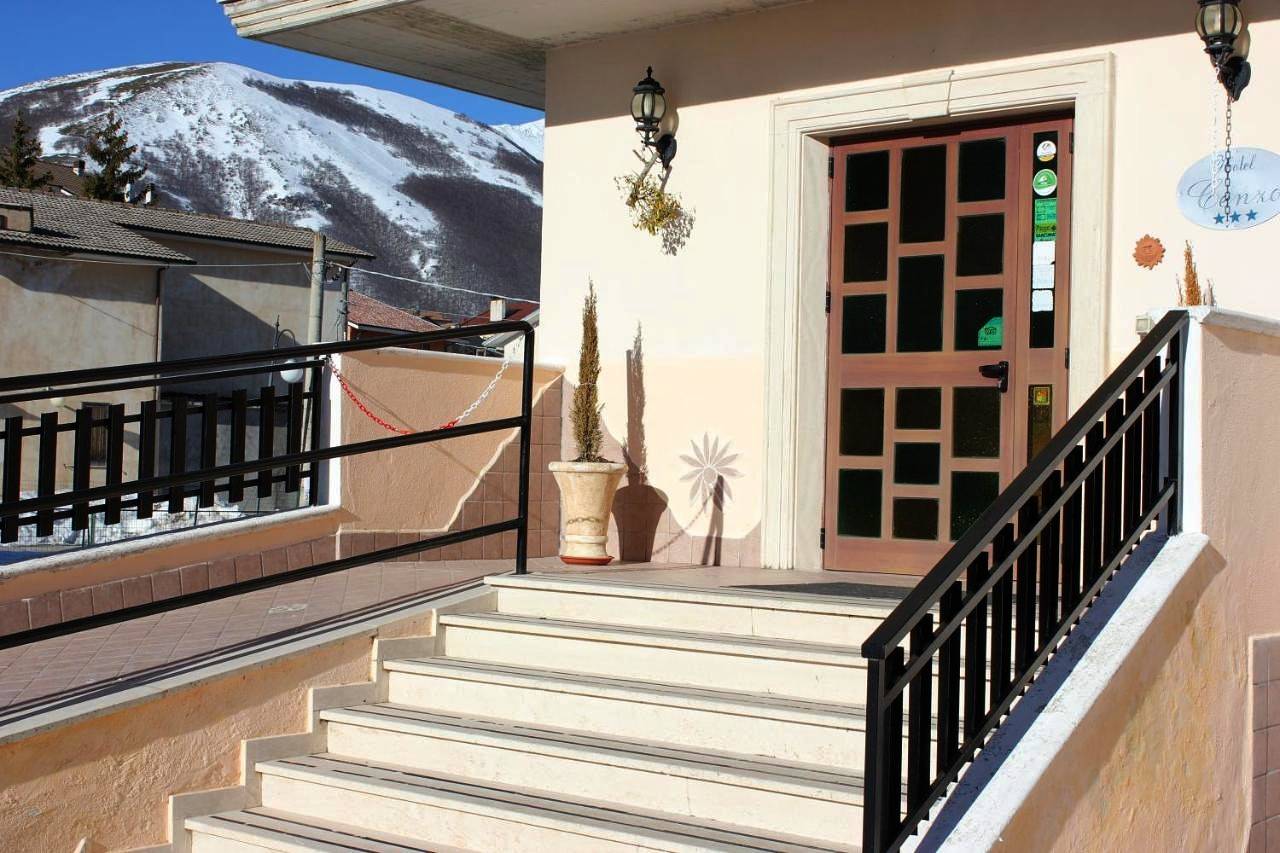 Hotel Cenzo in Ovindoli, Parco Naturale Regionale Sirente-Velino