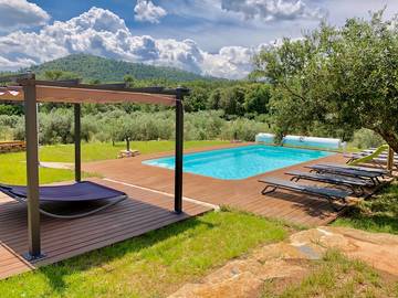 Chambre d’hôte pour 3 personnes, avec jardin et piscine à Le Val