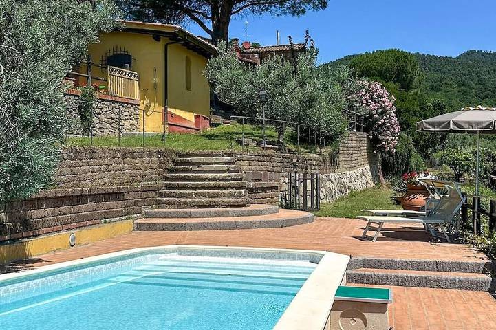 Ferienwohnung für 4 Personen, mit Garten und Pool - 1