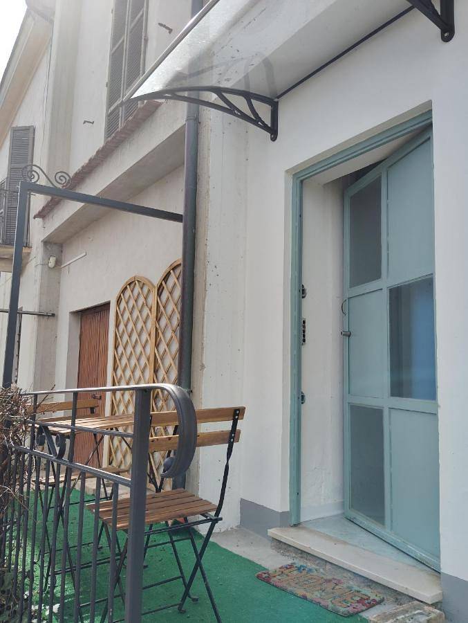 Ganze Wohnung, La Quercia Suites - taverna nel borgo medievale in Mosciano Sant'Angelo, Teramo Provinz