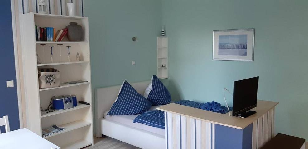 Ferienwohnung für 2 Personen, mit Ausblick und Garten in Rambin - 2