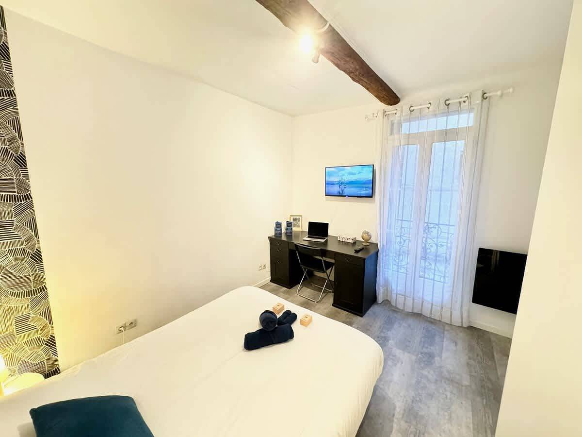 Ganze Wohnung, Chambre Orb 1ere etage in Béziers, Côte d'Améthyste