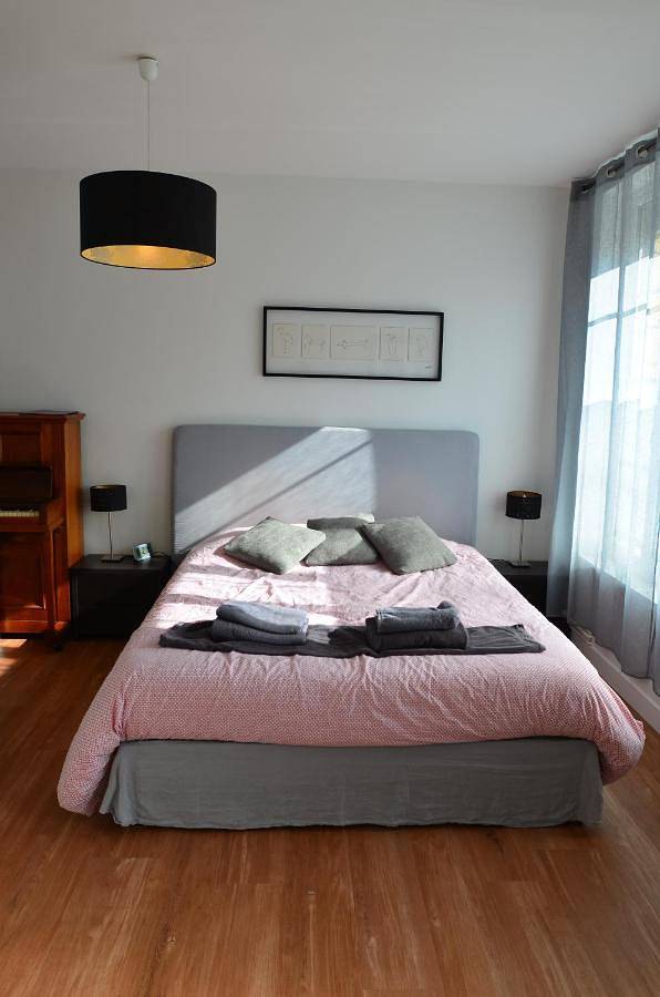 Appartement entier, One-Bedroom Apartment in Tilly-sur-Seulles, Région de Caen