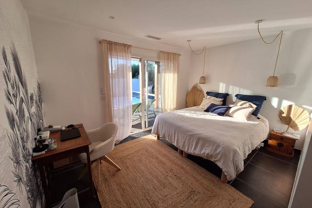 Sublime villa landaise, 220m2, avec piscine  chauffée,Jacuzzi, près de la mer. in Mimizan, Côte d’Argent