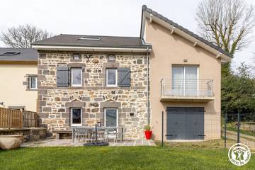 Gîte pour 6 personnes, avec jardin et terrasse, animaux acceptés à Charbonnières-les-Varennes