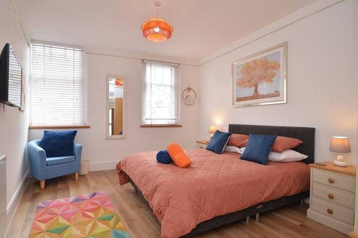Ganze Wohnung, 2 Bed in Brixham in Brixham, Torbay