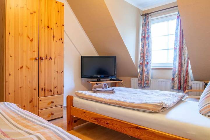 Doppelzimmer (12) - Pension Zur Kurve in Prohn, Stralsund Umland
