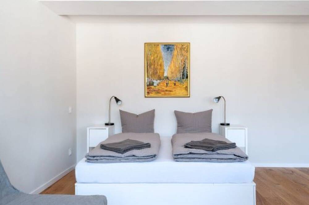 Entire apartment, Bs Van Gogh Iv - Marktplatz Hitrental Apartment in Basel 1 Rüdengasse, Basel