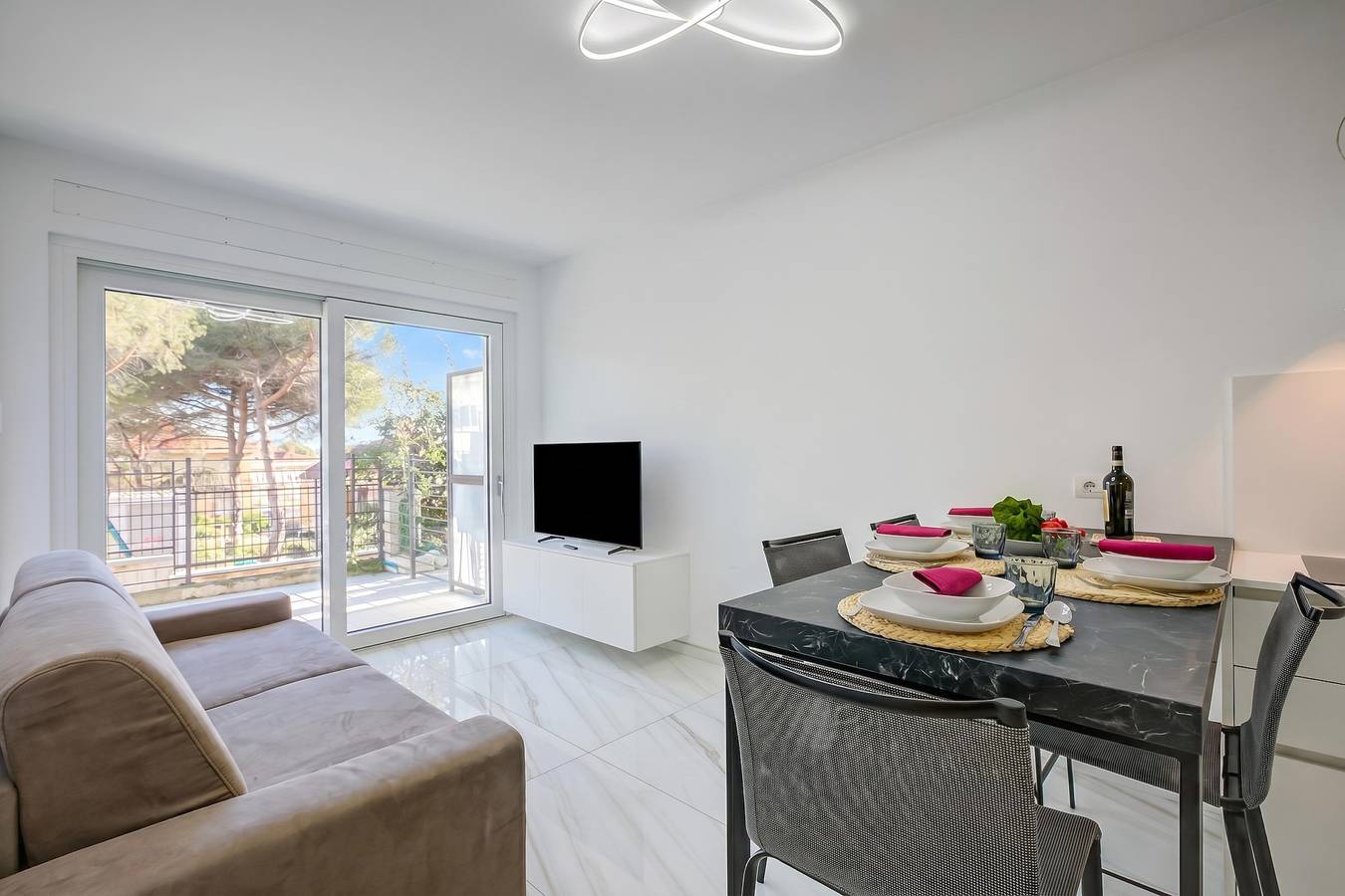 Apartamento entero, Beachy Vibes- 900m from the beach in Andora, Riviera di Ponente
