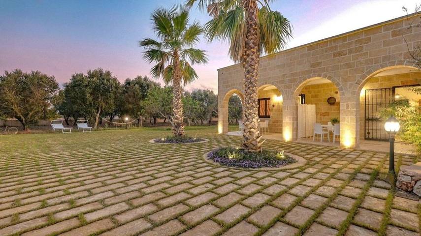 Maison de campagne pour 8 personnes, avec piscine ainsi que vue et jardin, animaux acceptés à Tricase - 4