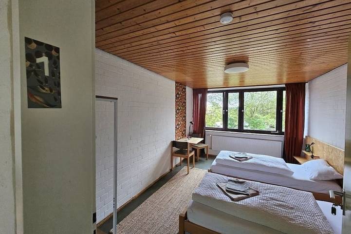 Ferienhaus für 25 Personen, mit Garten in Gomadingen