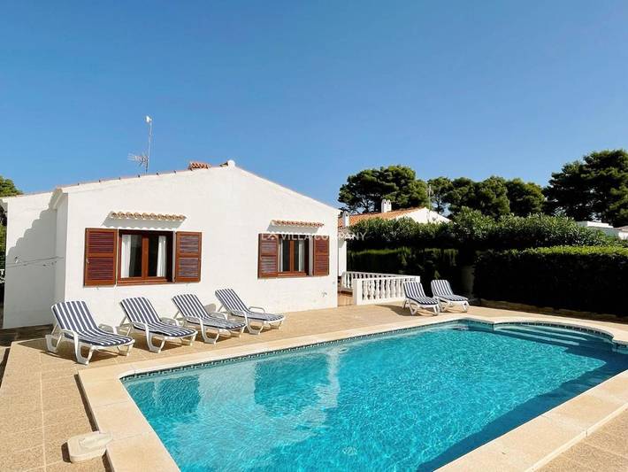 Villa für 8 Personen, mit Garten und Pool - 1