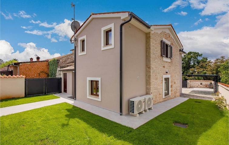 Ferienhaus für 8 Personen, mit Pool - 1