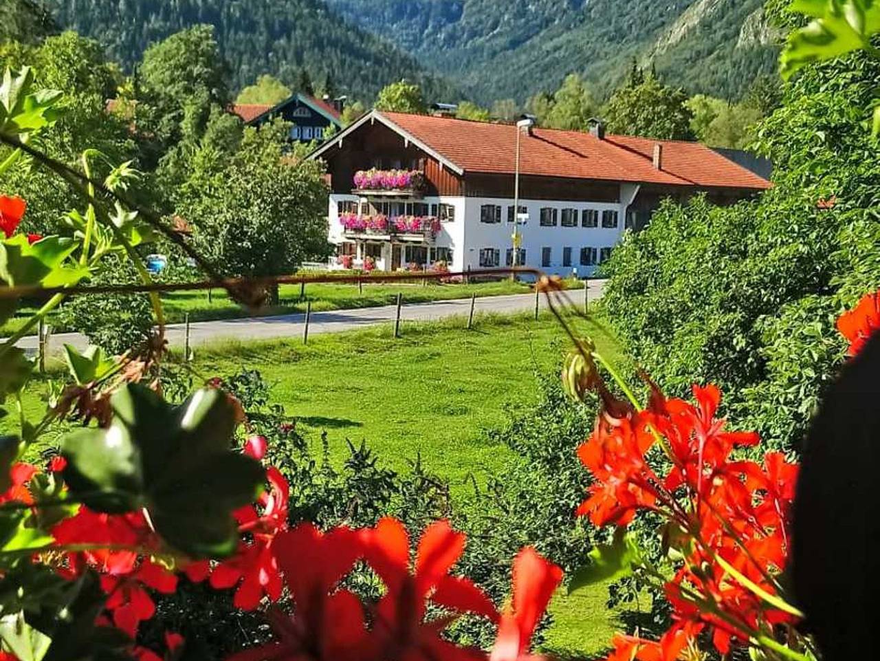 Ganze Ferienwohnung, Haus Bamberger - Doppelzimmer 2 in Fischbachau, Spitzingsee