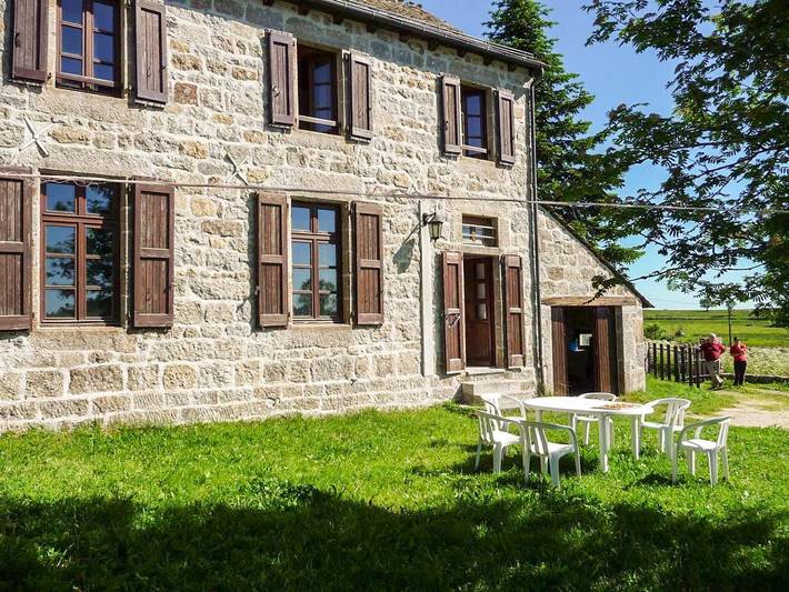 Gîte pour 6 personnes, avec jardin