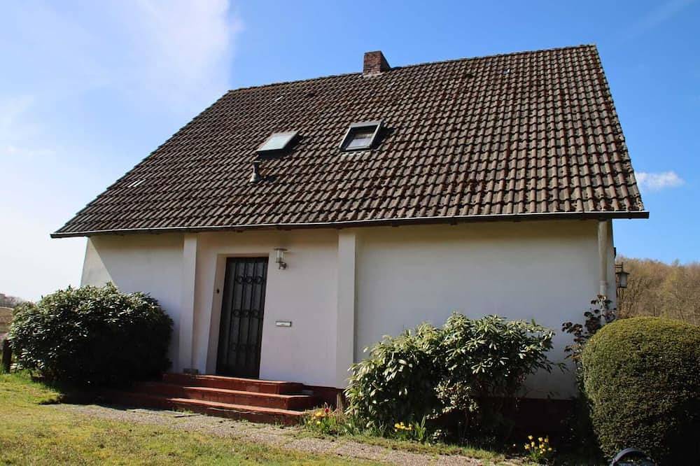 Charmantes Ferienhaus in traumhafter Lage mitten in der Wingst in Wingst, Cuxland