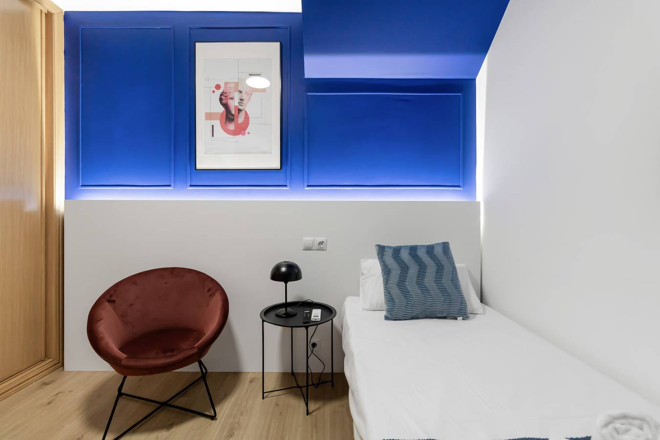 #3 Large Attic Las Canteras Rooms in Las Palmas de Gran Canaria Centre, Las Palmas de Gran Canaria