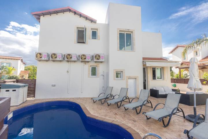 Bungalow für 9 Personen, mit Garten und Balkon auf Zypern - 3