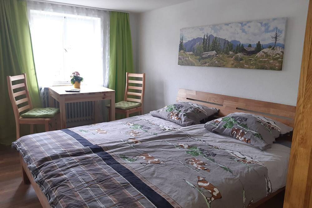 Primelzimmer im Bauernhaus - Ferienhof Müller Vorderburg in Rettenberg, Bayerisch Schwaben