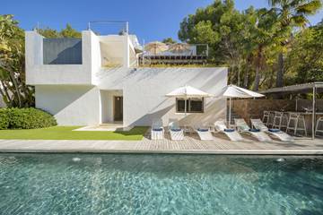 Villa in Cala Salada, Sant Antoni de Portmany für 14 