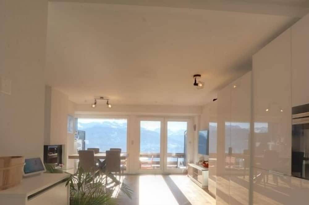Ganze Wohnung, Hübsches, nach Süden ausgerichtetes Studio. Es wurde komplett renoviert und befindet sich auf dem fu in Ayent, Sion - Sierre & Umgebung