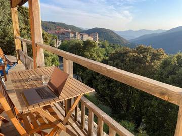 Cottage pour 6 personnes, avec vue et balcon à Sainte-Lucie-de-Tallano
