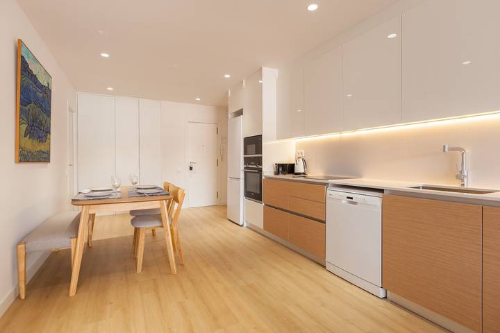 Apartamento entero, Apartamento 'Blue Coast' con vistas al mar, Wi-Fi y aire acondicionado in Canet de Mar, Costa del Maresme