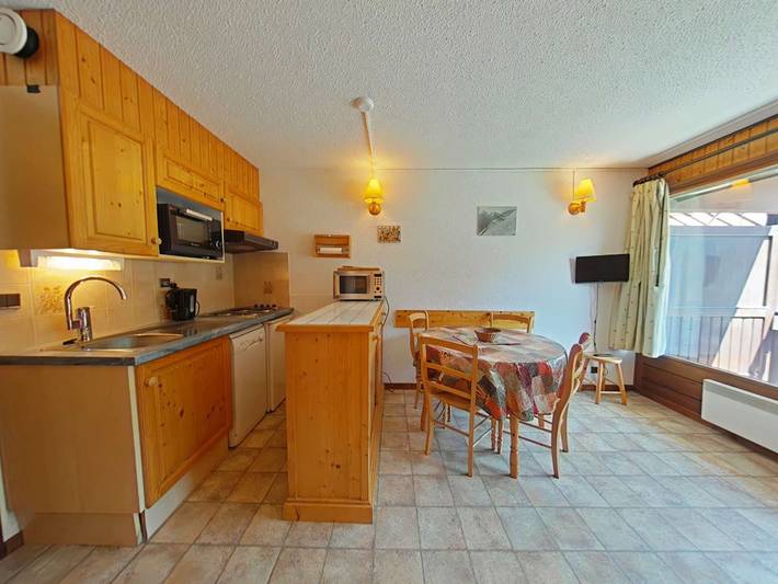 Ganze Wohnung, Gemütliches Studio für 4 Personen, Balkon, Parkplatz, im Zentrum von Grand Bornand in Le Grand-Bornand, Annecy und Umgebung