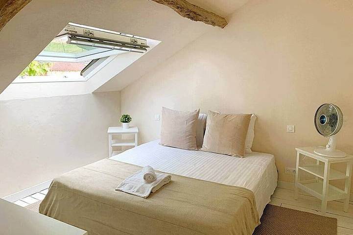 Location de vacances pour 4 personnes, avec Jardin et Piscine à Bourrou - 4