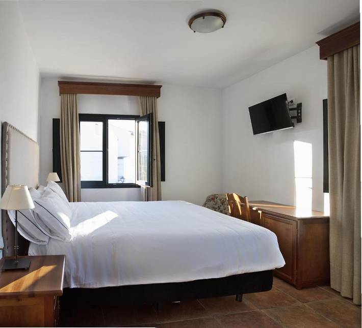 Hotel dla 5 osób, z Balkon i Taras oraz Basen i Widok w Olvera