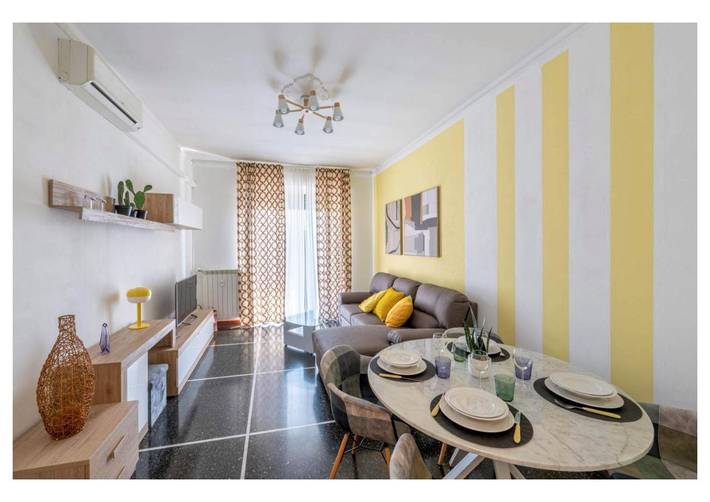 Appartamento vacanze per 4 persone, con Balcone e Terrazza nonché Giardino a Genoa