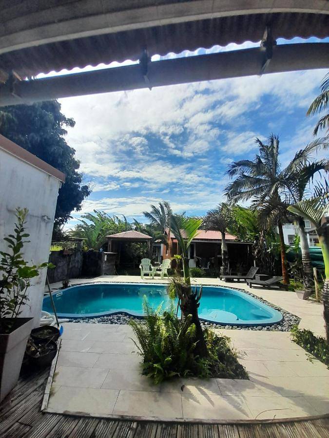 Gîte pour 4 personnes, avec piscine à Bras-Panon - 2