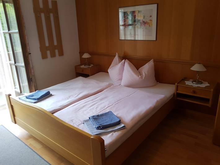 Zimmer für 2 Personen, mit Garten und Balkon - 1