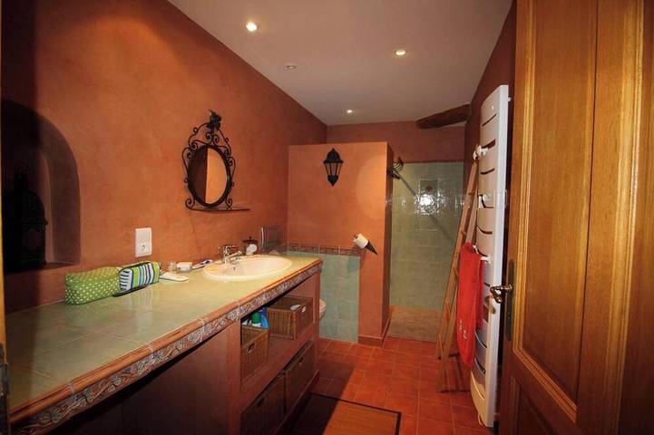 Gîte pour 4 personnes, avec piscine et jardin à Castéra-Lectourois - 4